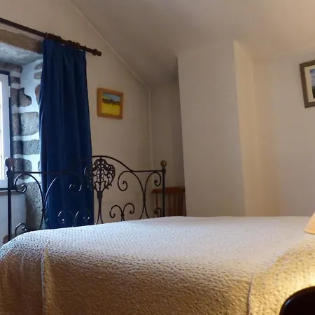 Casas Do Toural * Gouveia (Guarda)