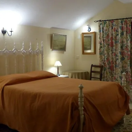 Casas Do Toural Lantgård Gouveia (Guarda)